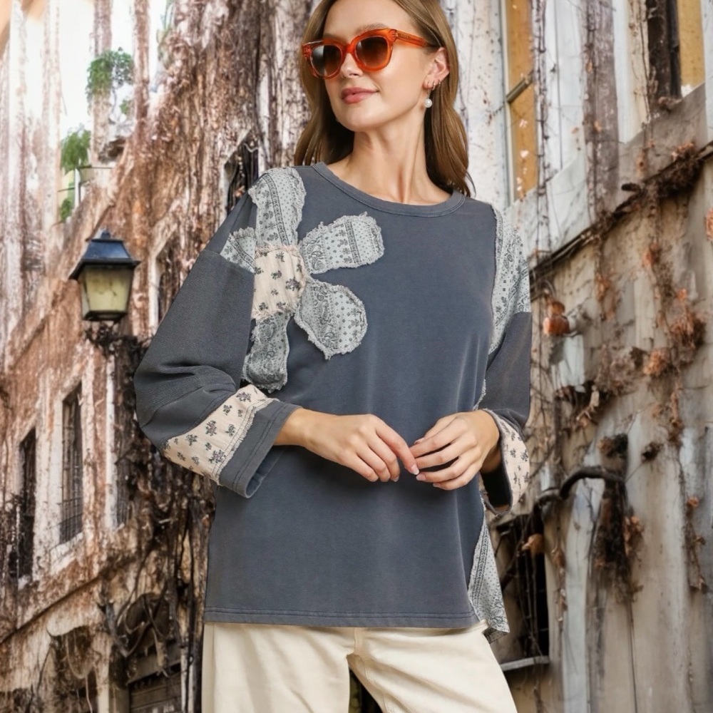 Umgee Gray Patchwork Top NWT - image 1